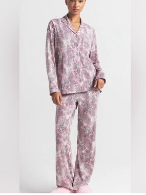 SKIMS multi animal print Printed Pajama Set 2 piece